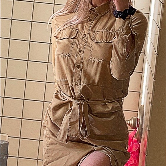 women’s casual wear ( dress ) - Picture 3 of 4